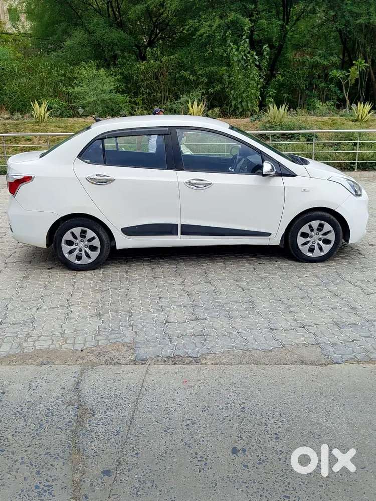 Hyundai Xcent 2018 Diesel 122000 Km Driven