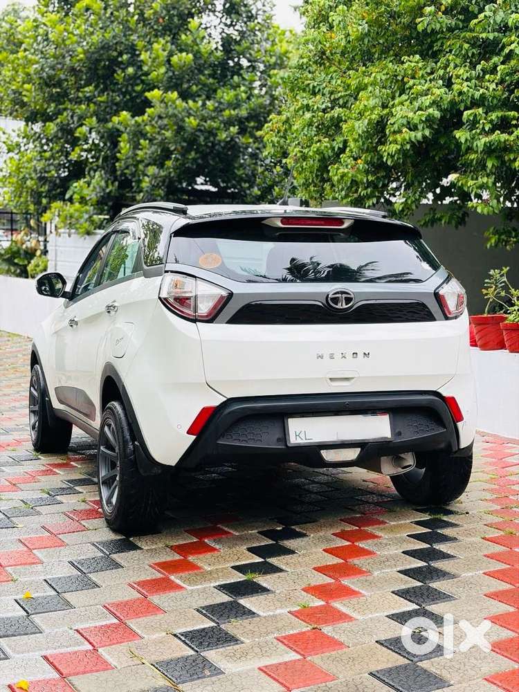 Tata Nexon 1.2 Revotron Xm, 2018, Petrol