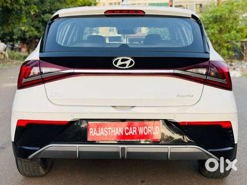 Hyundai I20 1.4 Sportz, 2025, Petrol