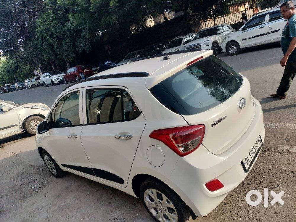 Hyundai Grand I10 Sportz 1.2 Kappa Vtvt, 2013, Petrol