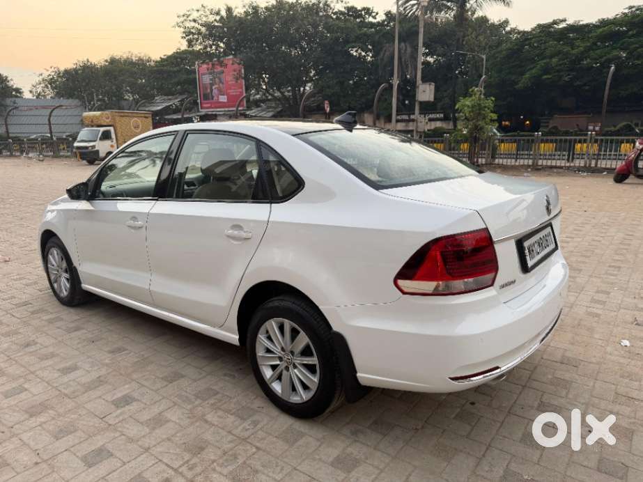Volkswagen Vento 1.2 Tsi Highline At, 2016, Petrol