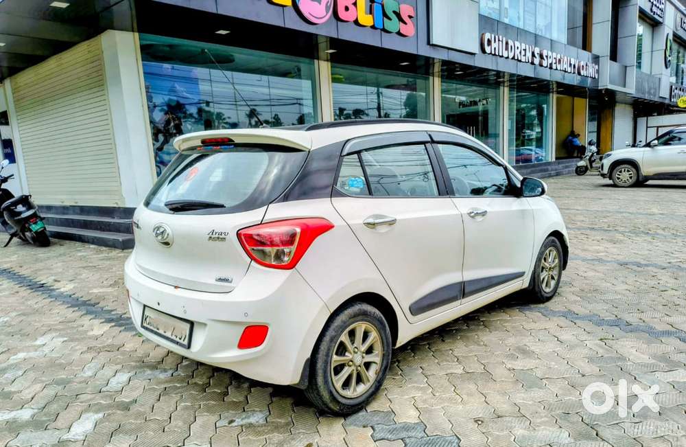 Hyundai Grand I10 2016-2017 Asta Option At, 2016, Petrol