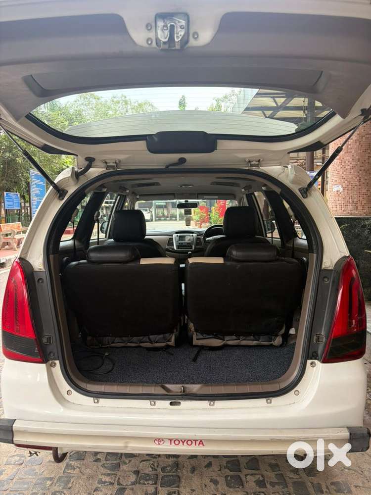 Toyota Innova 2.5 V 7 Str, 2016, Diesel