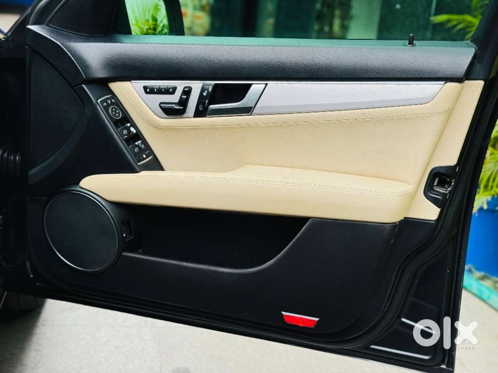 Mercedes-benz C-class 1.8 C200 Cgi Elegance, 2012, Petrol