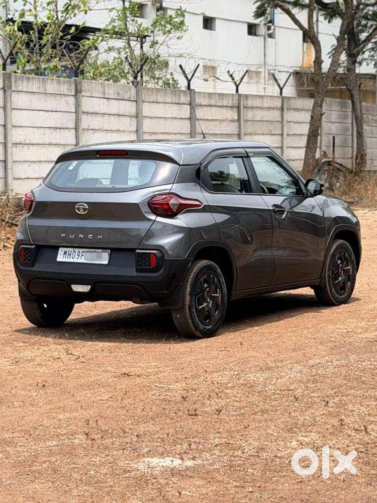 Tata Punch Pure, 2022, Petrol