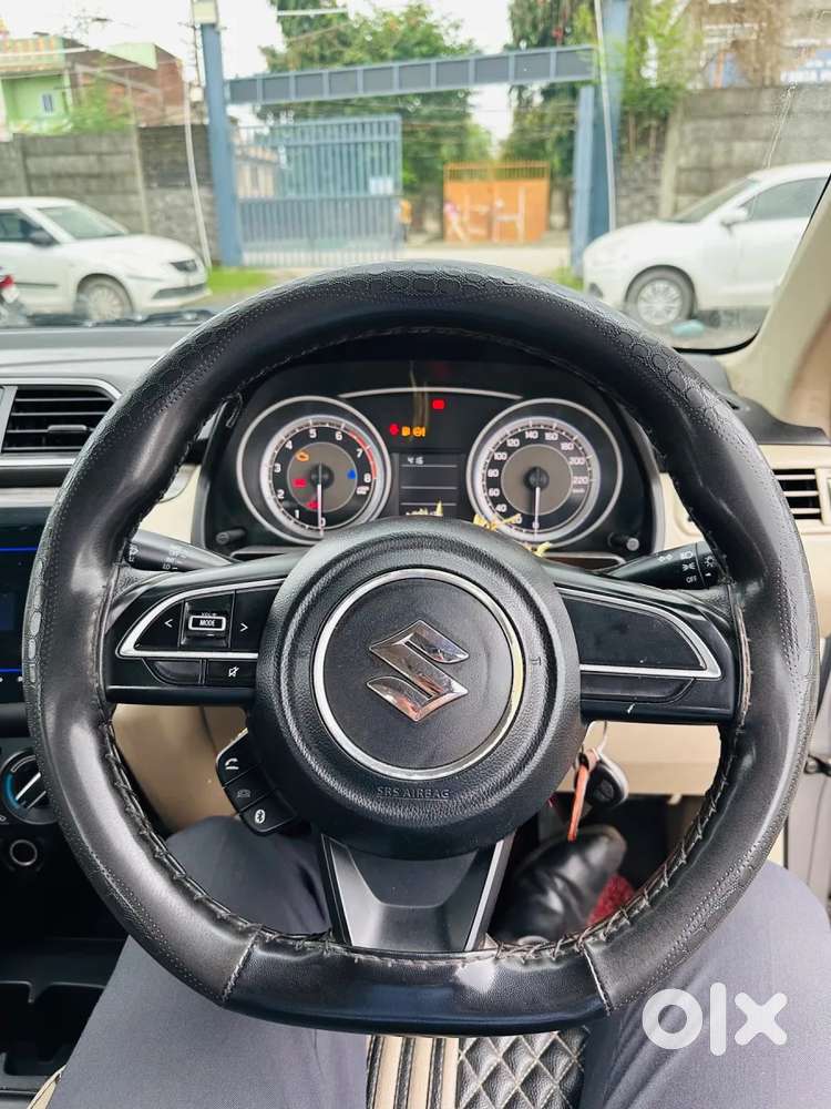Maruti Suzuki Dzire 1.2 Vxi, 2023, Petrol