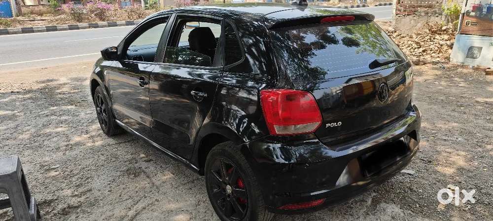 Volkswagen Polo Petrol 2011 Year