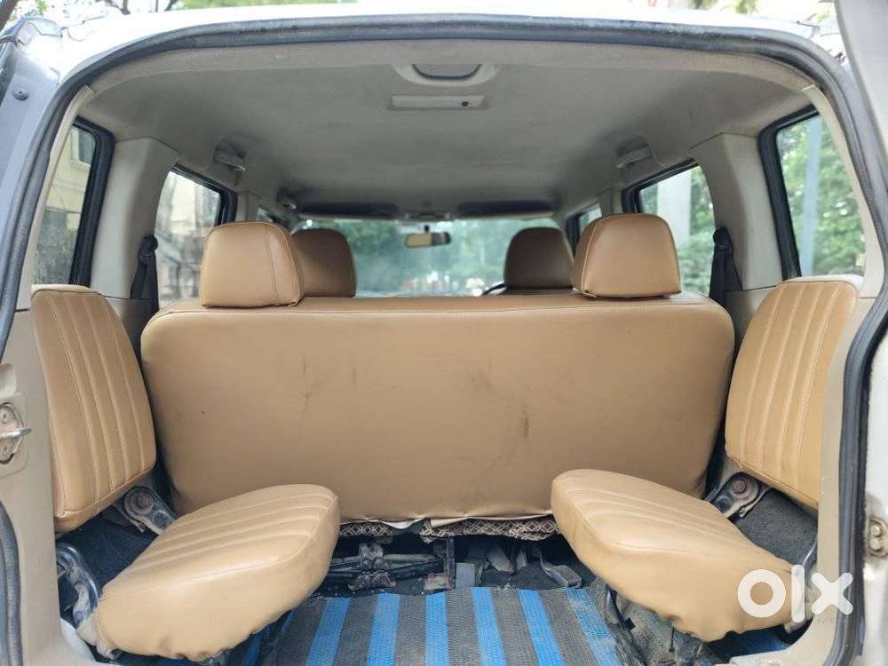 Mahindra Tuv 300 T8, 2018, Diesel