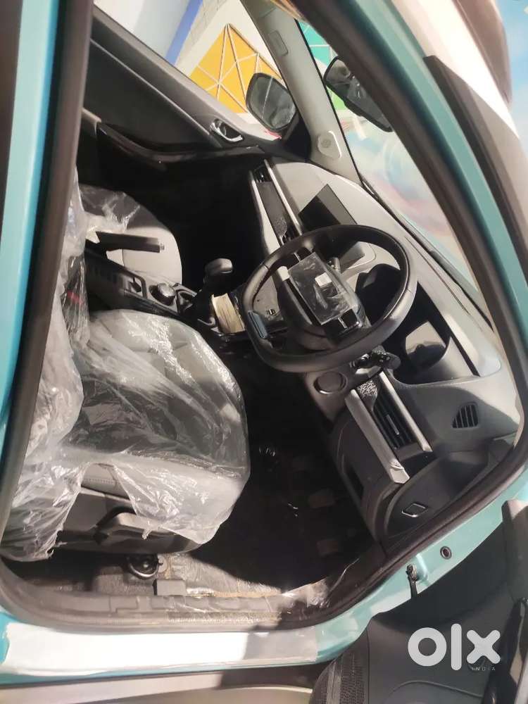 Tata Nexon Fearless + Ps Dt 2025 Sep