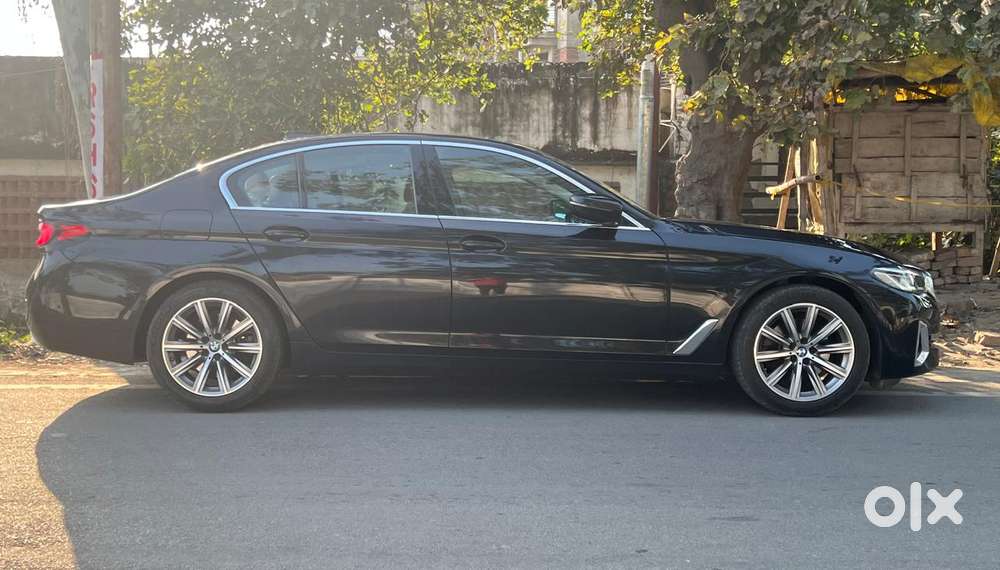 Bmw 5 Series 2.0 520d Luxury Line, 2022