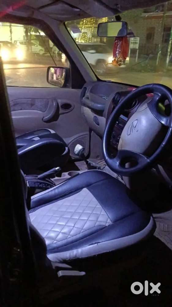 Mahindra Scorpio 2010