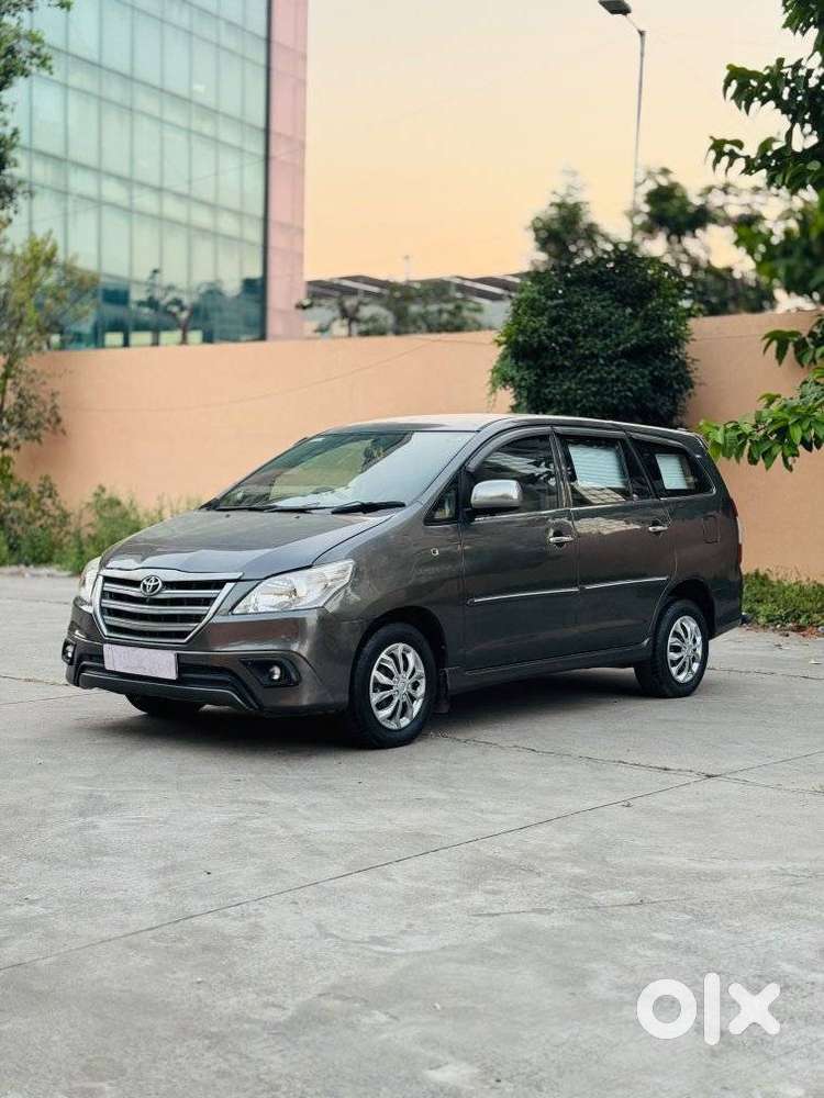 Toyota Innova 2.5 Gx 7 Str Bs-iii, 2012, Diesel