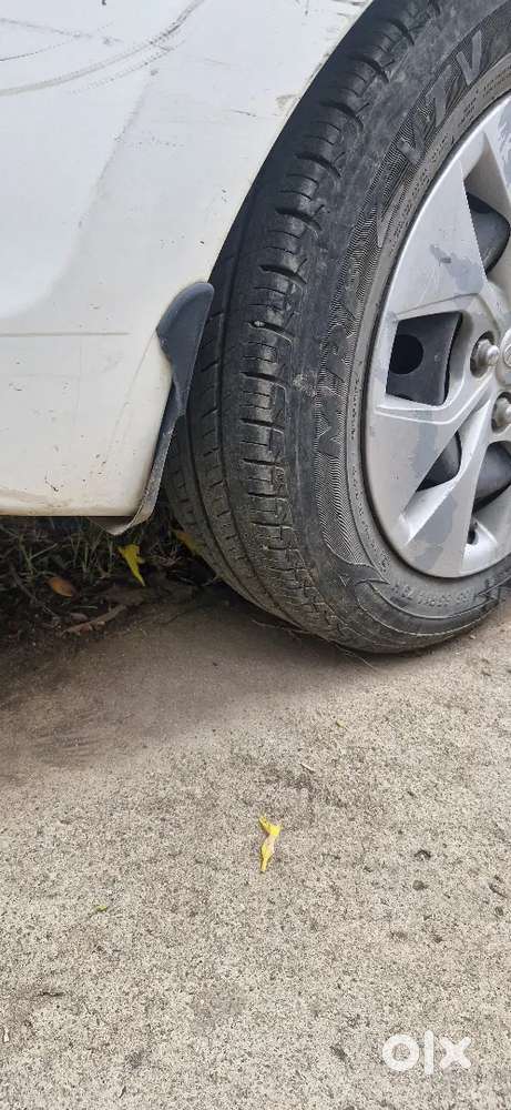 Hyundai Xcent 2016 Petrol 112000 Km Driven