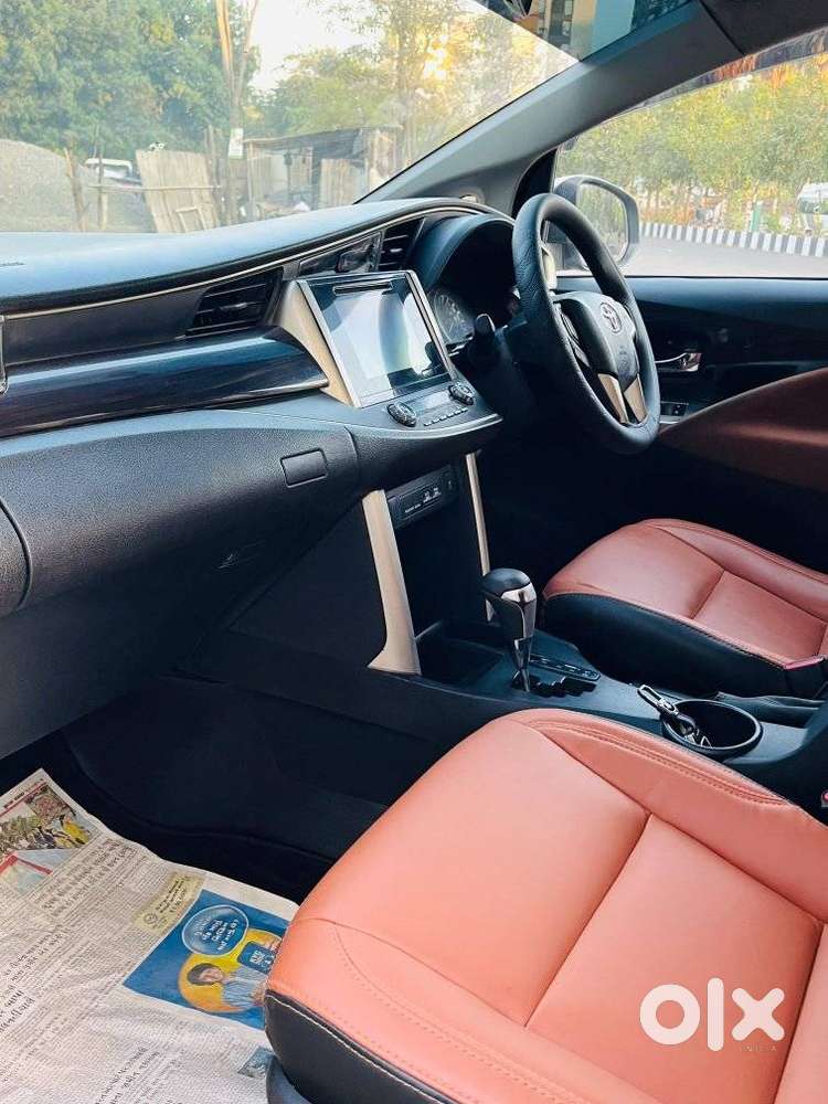 Toyota Innova Crysta 2.8z Automatic, 2018, Diesel