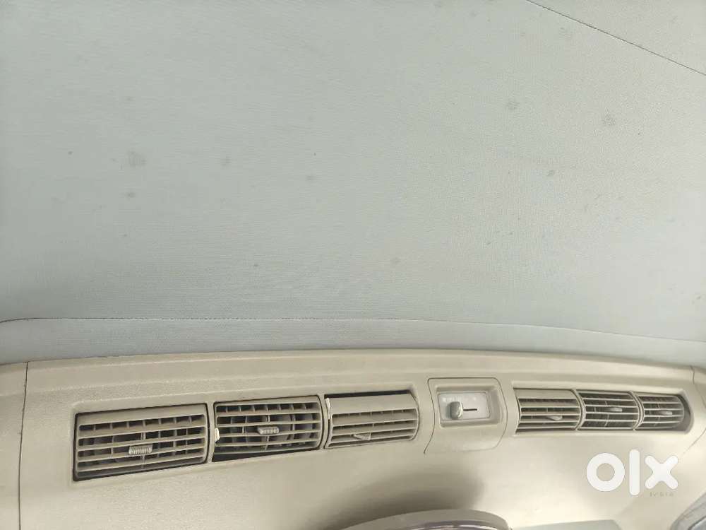 Toyota Qualis 2000 Diesel Well Maintained