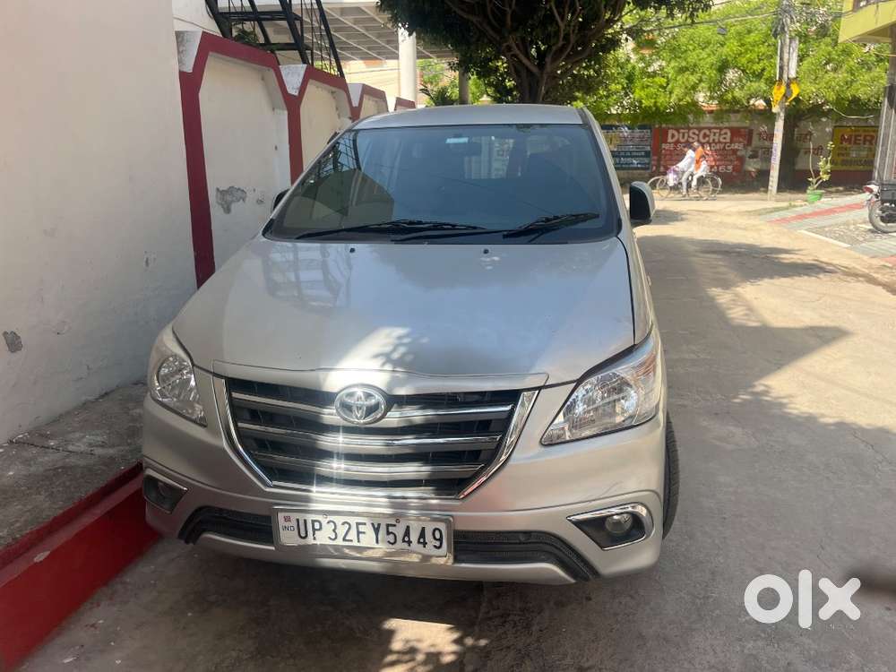 Toyota Innova 2014 Diesel Well Maintained