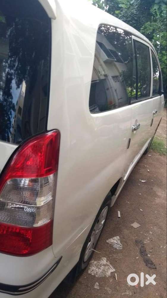Toyota Innova 2.5g 7 Str 2015/2016 Diesel – Company Service, T Board