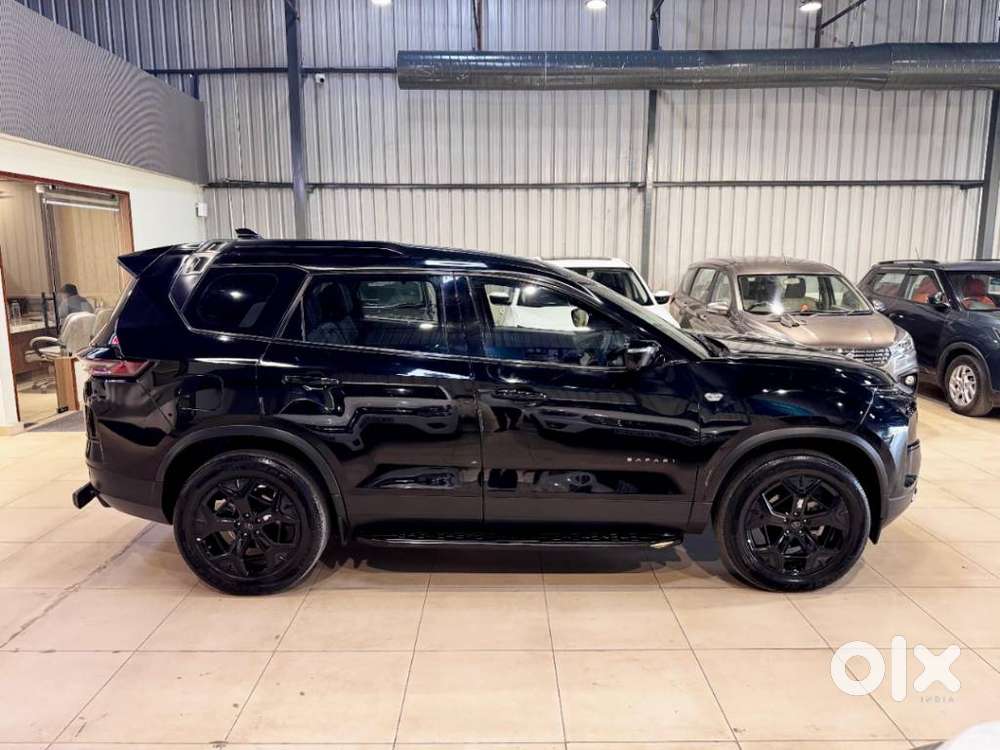 Tata Safari Accomplished X Plus 7 Str Dark Edition At, 2024, Diesel
