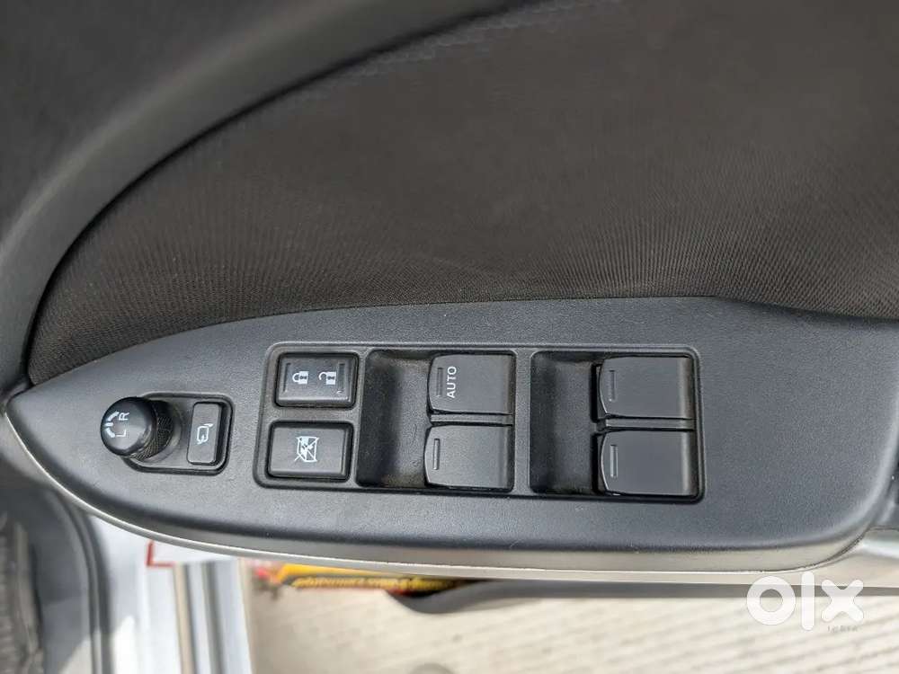 Maruti Suzuki Baleno 1.2 Alpha (top End)