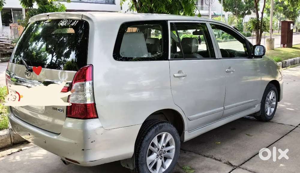 Toyota Innova 2.5 G 2014