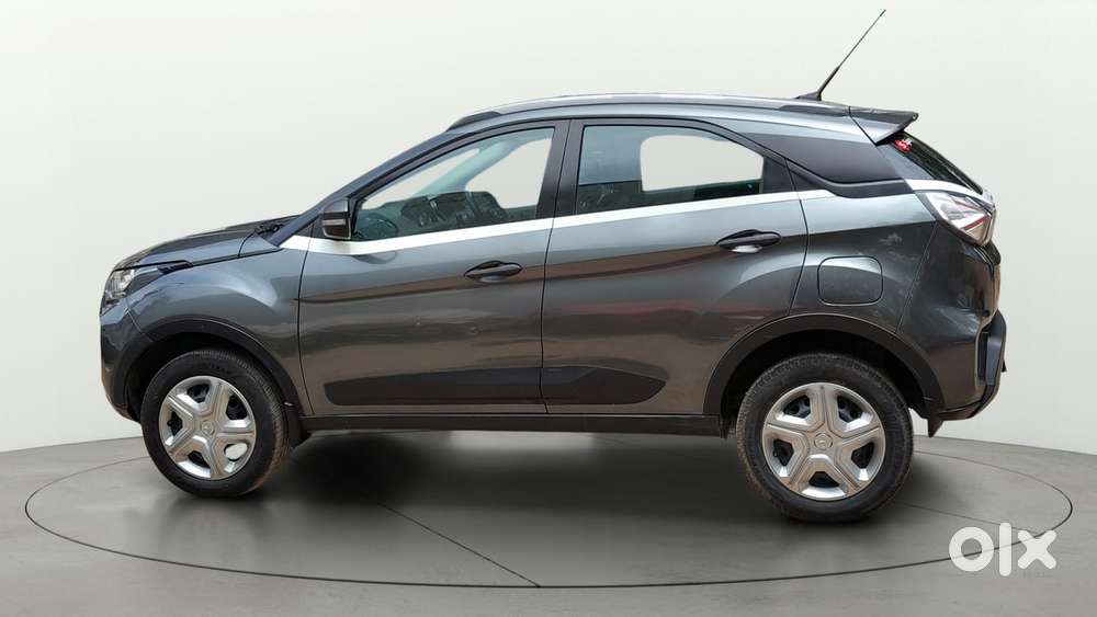 Tata Nexon 1.2 Revotron Xm (s), 2022, Petrol