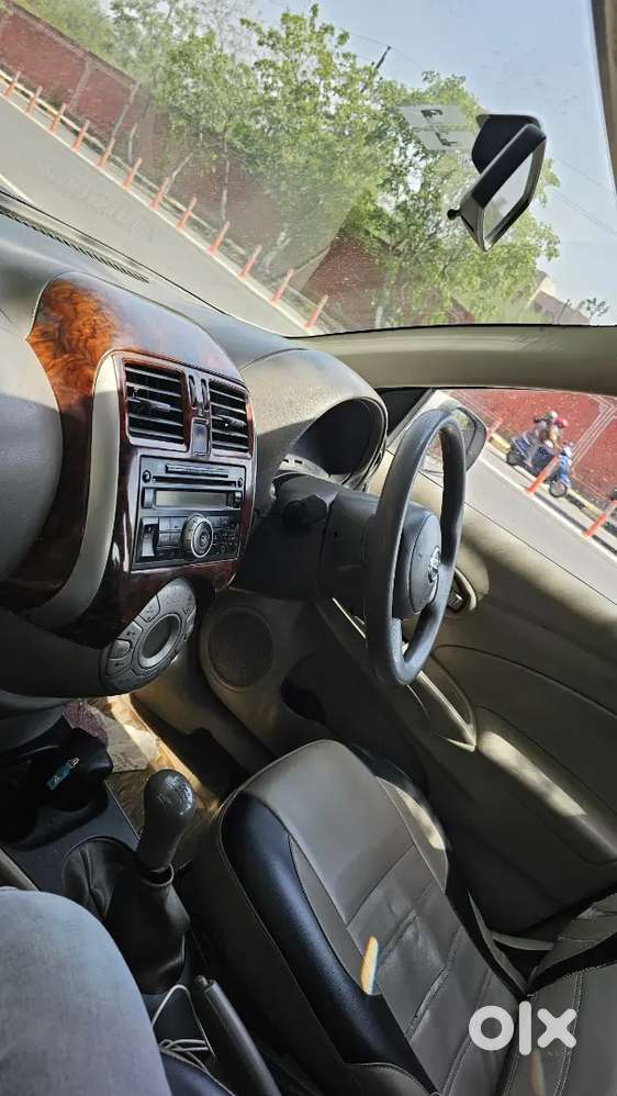 Super Mint Condition Car With 32 Kmpl Mileage