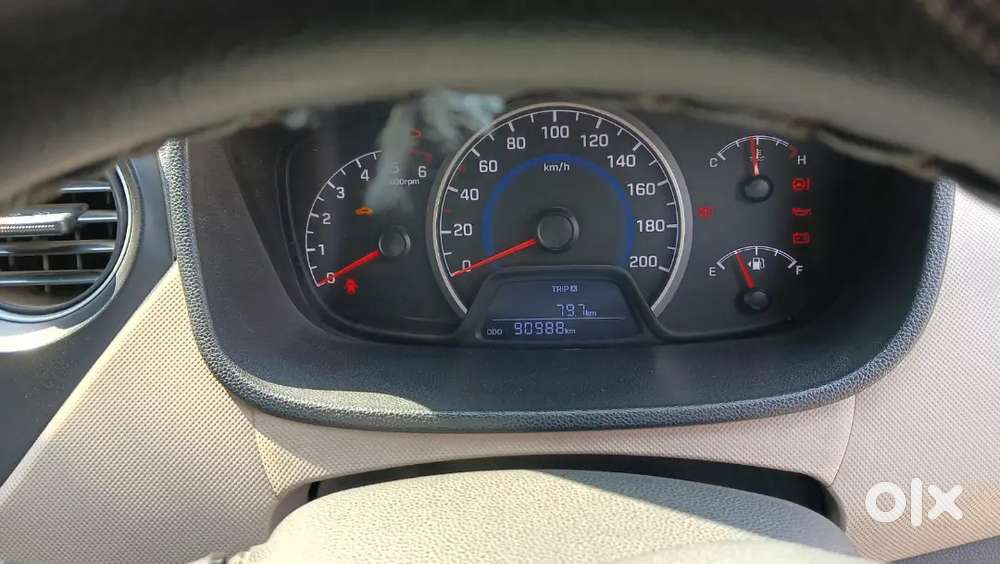 Hyundai Grand I10 2018 Diesel 90000 Km Driven