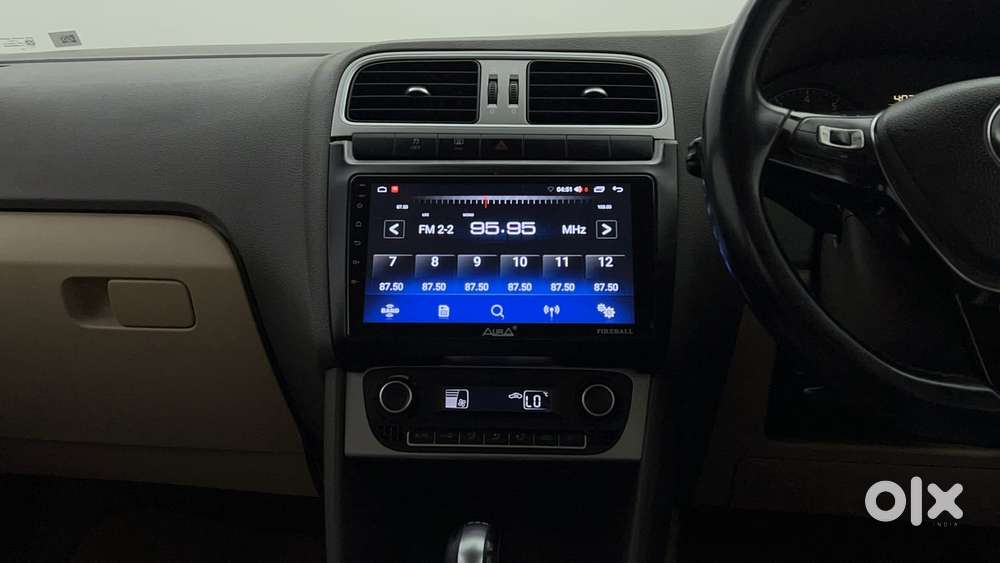 Volkswagen Vento 1.2 Tsi Highline At, 2016, Petrol