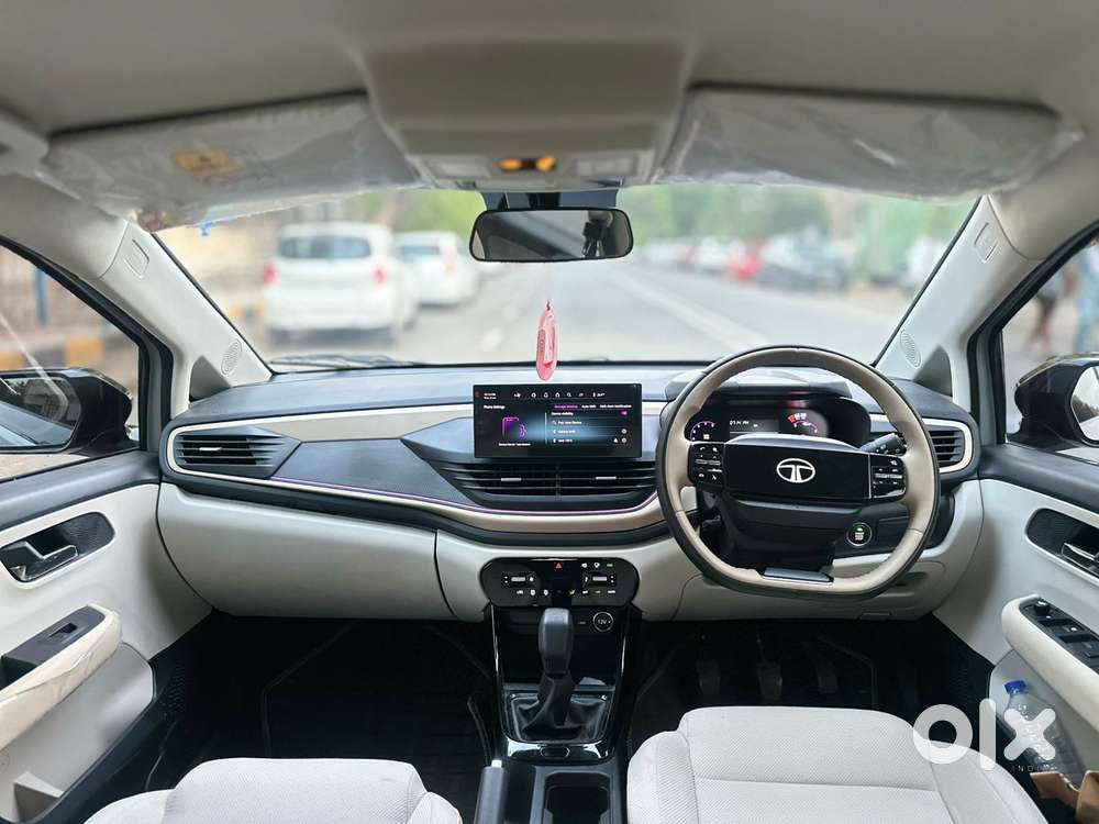 Tata Altroz Xz Plus (s) Icng, 2026, Cng & Hybrids