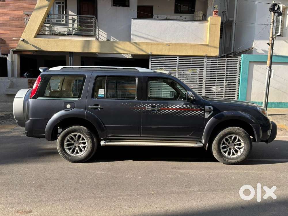 Ford Endeavour 2009-2014 3.0l 4x4 At, 2013, Diesel