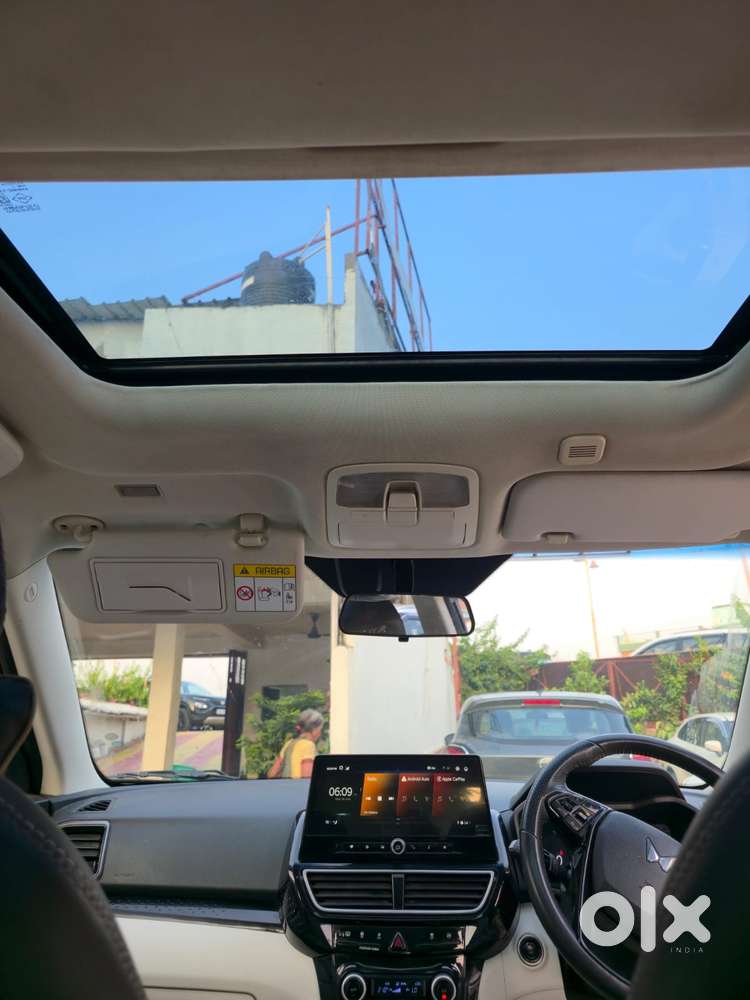 Mahindra Xuv 3xo Ax5 Pm Mt, 2023, Petrol