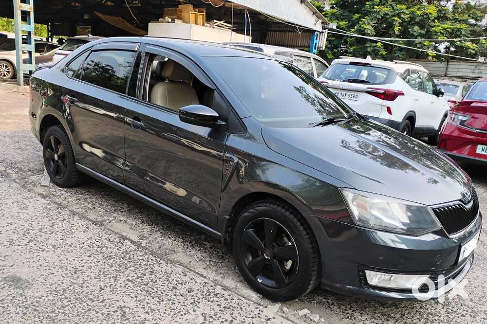 Skoda Rapid 1.6 Mpi At Ambition Plus, 2017, Petrol