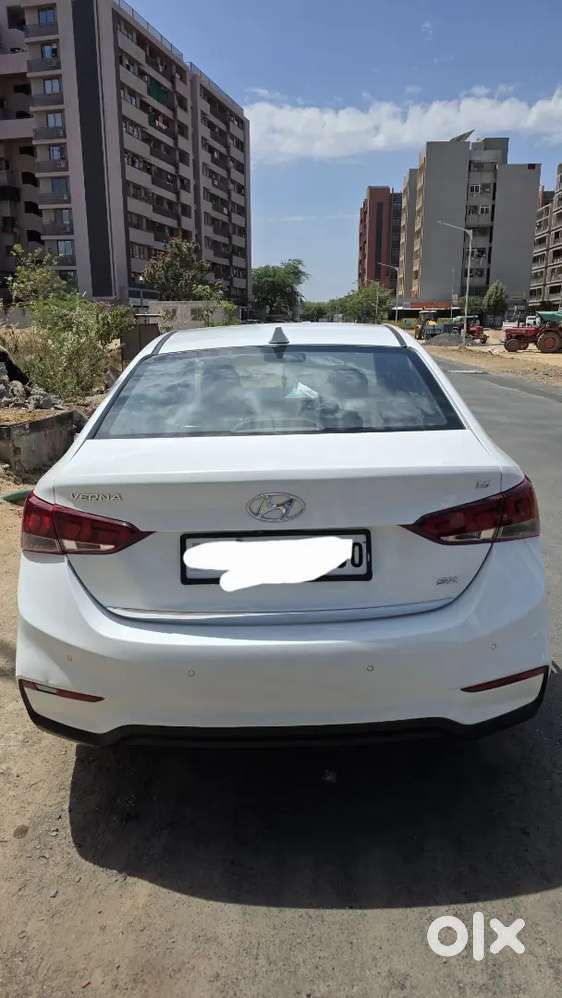 Hyundai Verna 2018 Petrol 52000 Km Driven