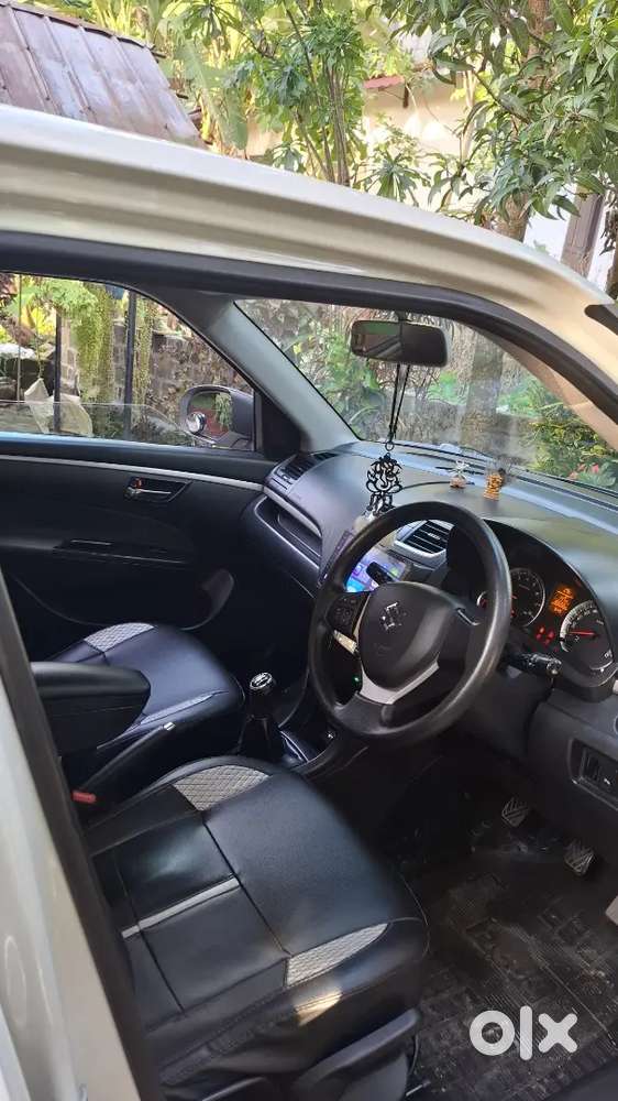 2nd Owner Maruti Swift 2016 Petrol Manual