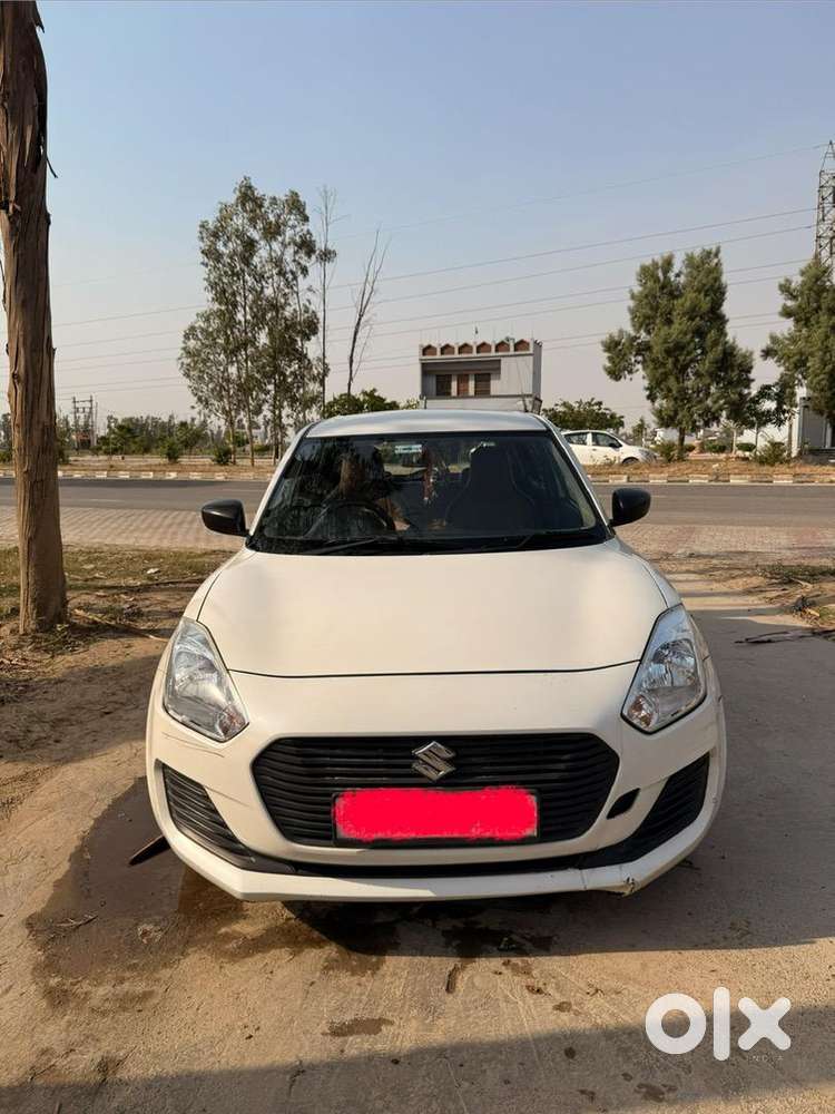 Maruti Suzuki Swift 2018 Petrol 70000 Km Driven