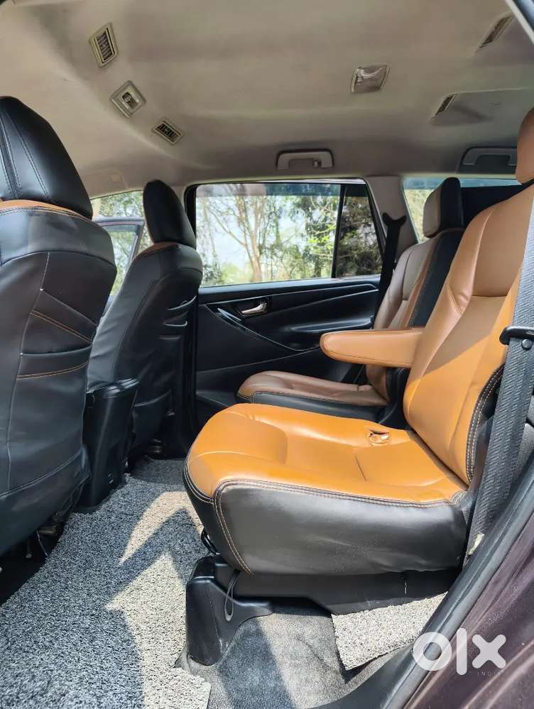 Toyota Innova Crysta 2018