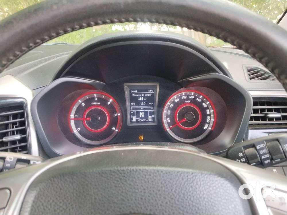 Mahindra Xuv300 W8 Option Dual Tone Diesel, 2019, Diesel