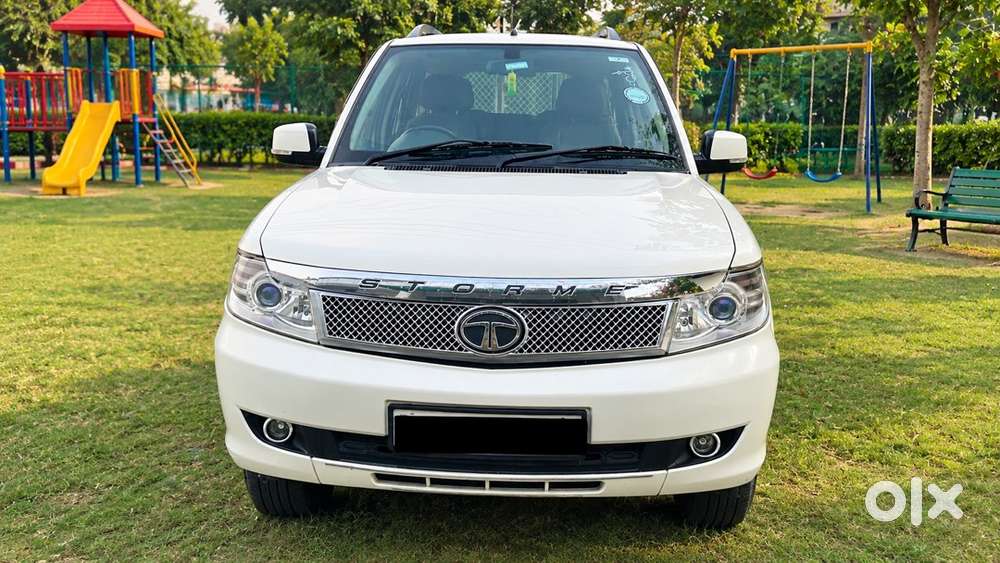 Tata Safari Storme 2017