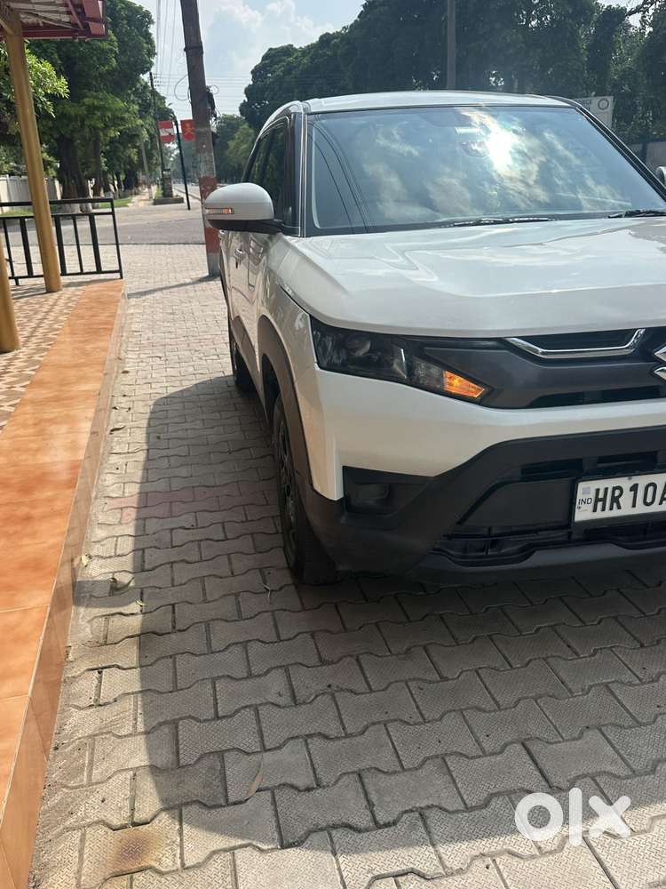 Maruti Suzuki Brezza 1.5 Vxi Smart Hybrid, 2023, Petrol