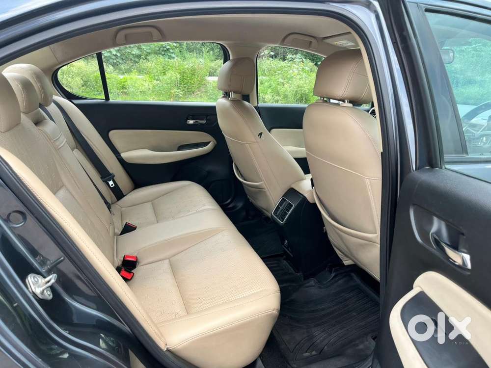 Honda City 1.5 V 5th Gen I-vtec Mt, 2022, Petrol