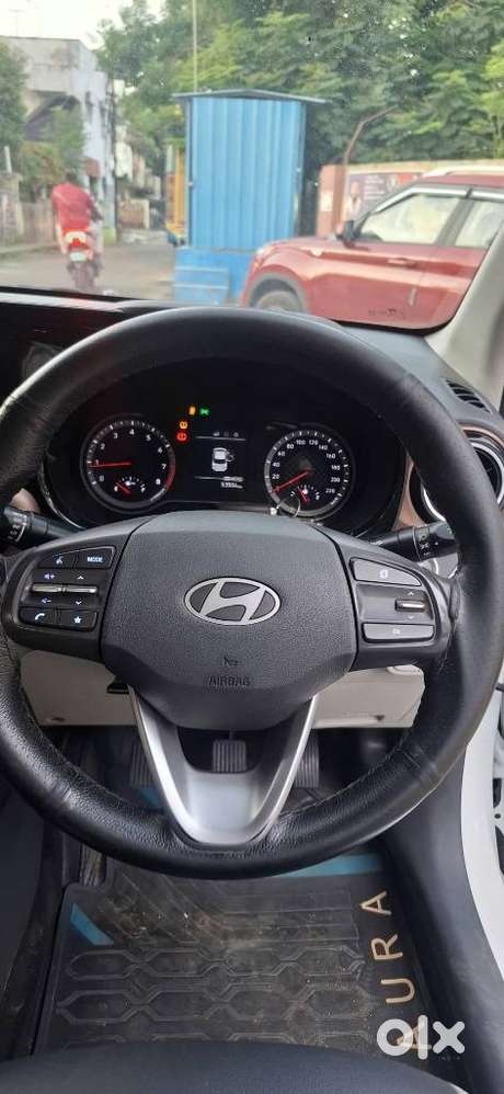 Hyundai Aura 1.2 Sx Cng, 2024, Cng & Hybrids