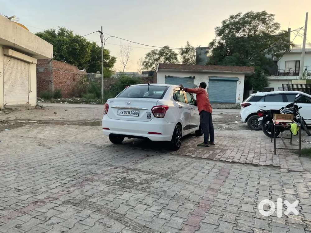 Hyundai Xcent 2014 Diesel 200000 Km Driven