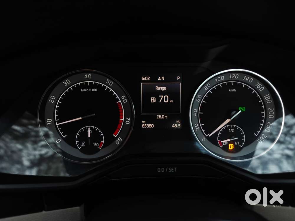 Skoda Superb Lk 1.8 Tsi At, 2017, Petrol