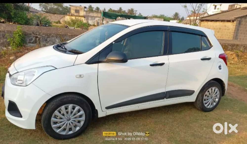 Hyundai Grand I10 2018 Diesel 106000 Km Driven