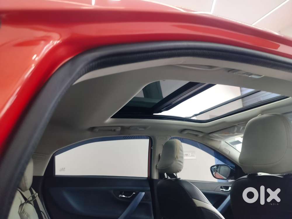 Tata Curvv Creative Plus S 1.2 Revotron Petrol 7dca, 2025, Petrol
