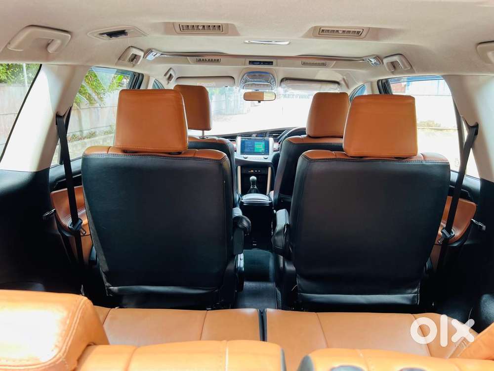 Toyota Innova Crysta 2.4 V, 2017, Diesel