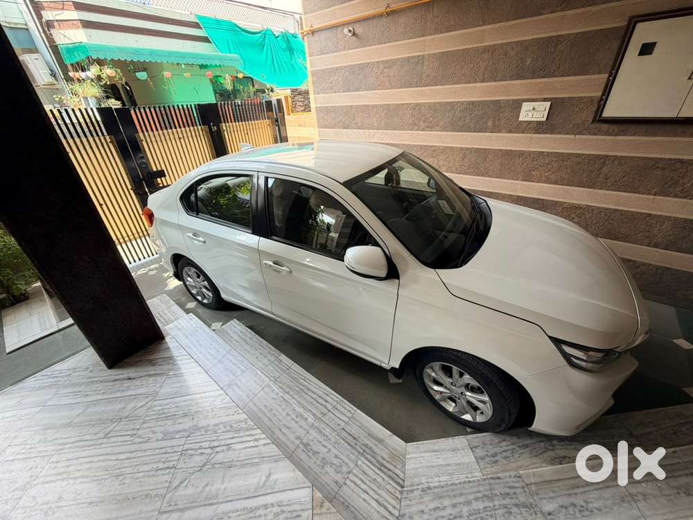 Excellent Condition Diesel Cvt Automatic Amaze