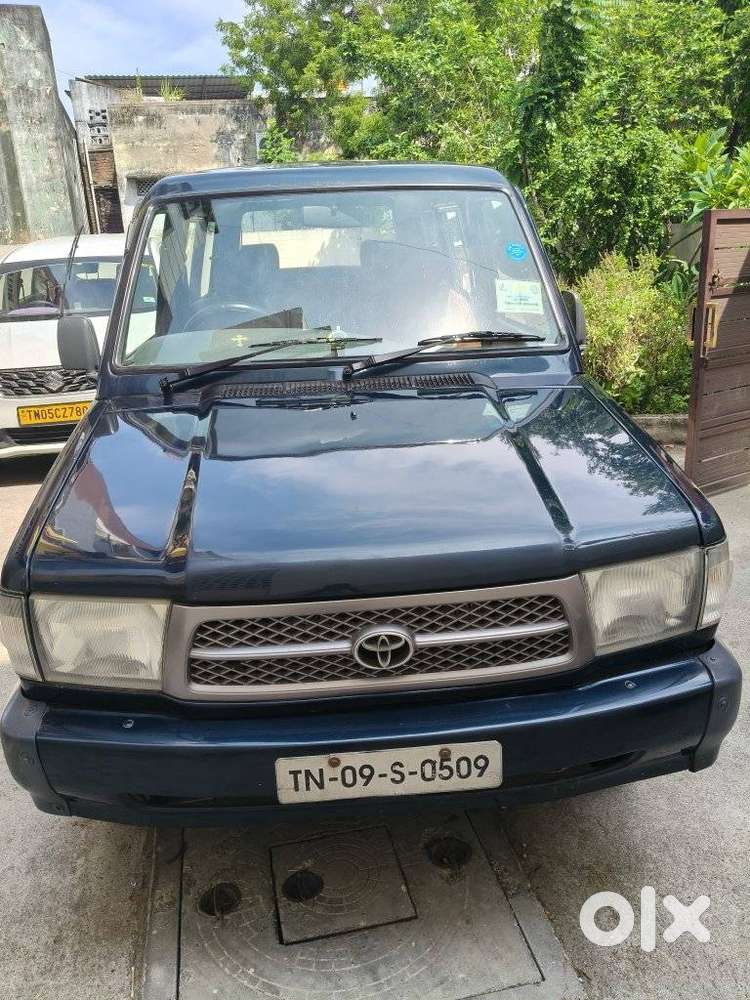 Toyota Qualis Gs C8, 2000, Diesel