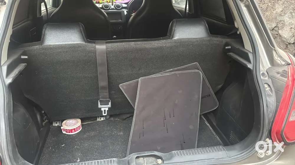 Maruti Suzuki Swift 2020 Petrol 100000 Km Driven