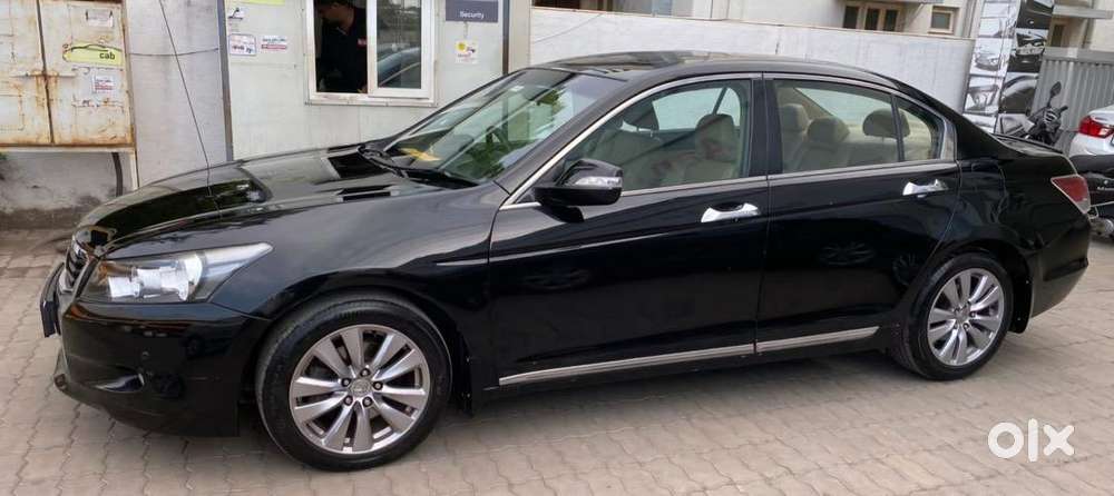 Honda Accord 2012 Petrol Well Maintained